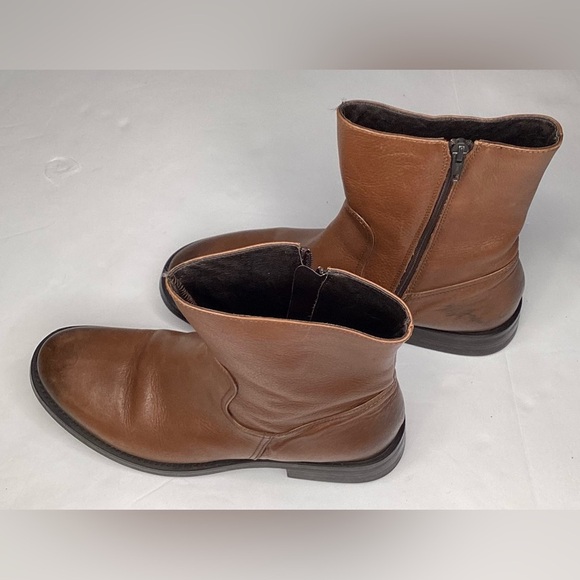 Kalena women’s Italian made leather boots, low heel, zipper, size 39 - Picture 1 of 12